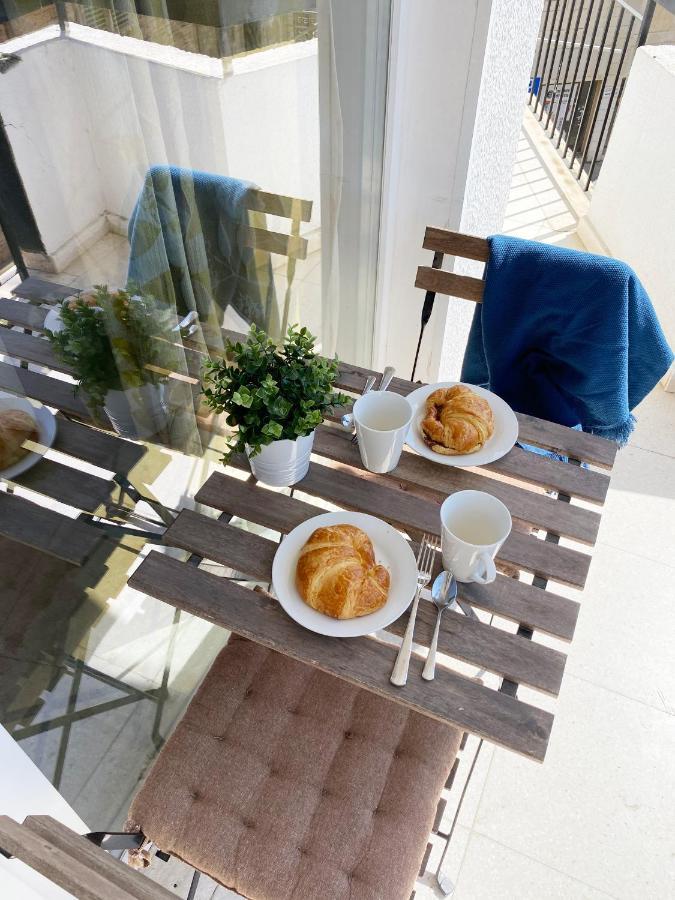 Cozy Place Larnaca Bagian luar foto